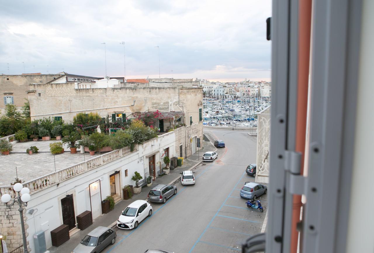 Albergo Lucy Trani Ngoại thất bức ảnh
